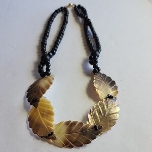 Mother of Pearl Black Beaded Leaf Necklace